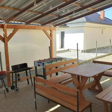 Arena Сasa de vacaciones Siófok