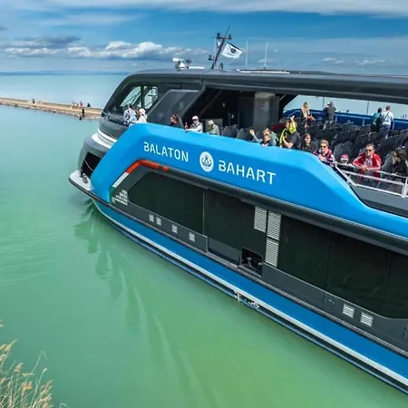 Hébergement de vacances Arena *